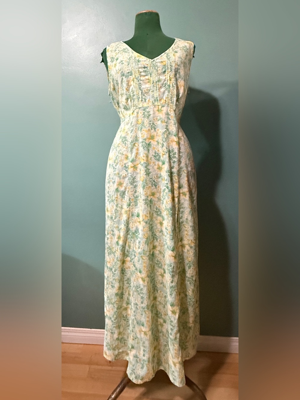 90’s April Cornell tie back floral Maxi dress